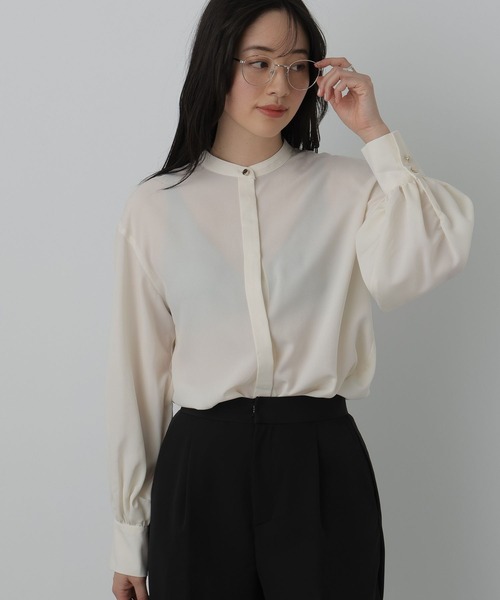 saloon（サルーン）の「SALOON(サルーン)/《オフィス/セレモニー》ジョーゼットブラウス【手洗い可】長袖（シャツ/ブラウス・レディース・オフホワイト/ネイビー/ライトグレー・FREE）」の18枚目の写真