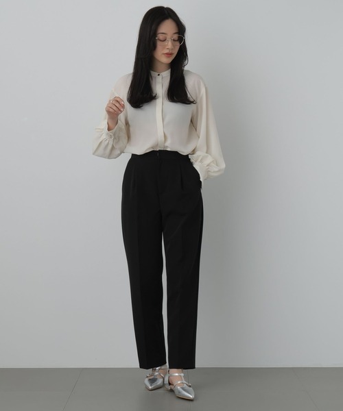 saloon（サルーン）の「SALOON(サルーン)/《オフィス/セレモニー》ジョーゼットブラウス【手洗い可】長袖（シャツ/ブラウス・レディース・オフホワイト/ネイビー/ライトグレー・FREE）」の13枚目の写真