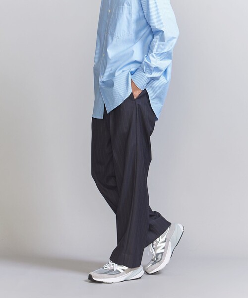 BEAUTY&YOUTH UNITED ARROWS(ビューティーアンドユースユナイテッドアローズ)の「TW チョークストライプ 2プリーツ パンツ(スラックス・メンズ・ネイビー/グレー・L/XL/S/M)」の2枚目の写真