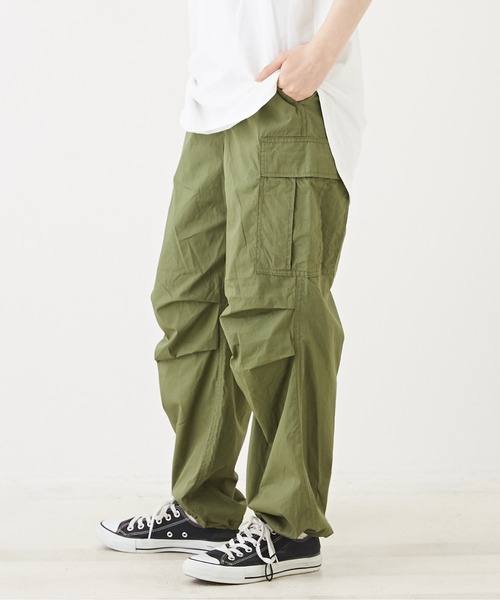 CUBE SUGAR(キューブシュガー)の「綿ダンプイージーカーゴパンツ(その他パンツ・レディース・ブラック/カーキ/ベージュ・M)」の1枚目の写真