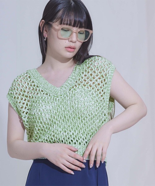 miette（ミエット）の「キラキラメッシュ編みベスト（ベスト・レディース・ピンク/グリーン/ブルー・FREE）」の5枚目の写真