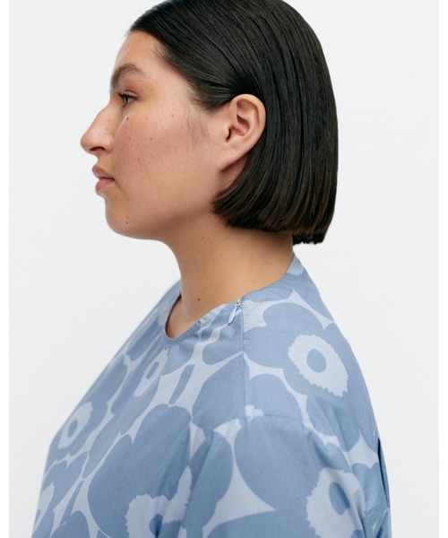 marimekko（マリメッコ）の「Unikko / Kehu cotton poplin blouse