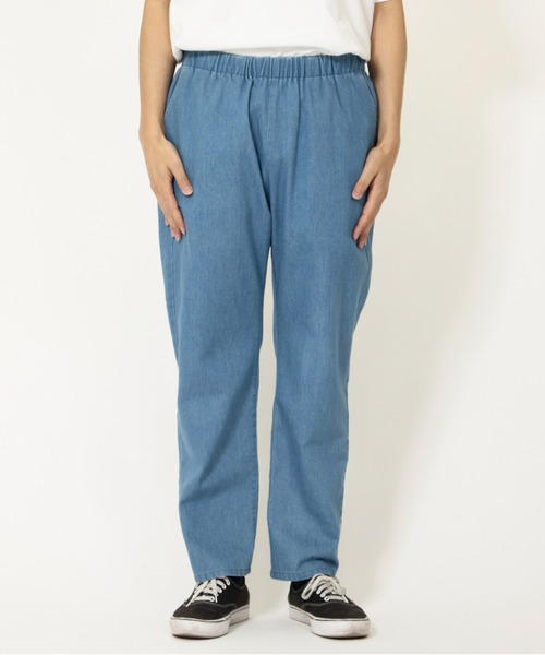 UNIVERSAL OVERALL(ユニバーサルオーバーオール)の「イージーパンツ / デニムパンツ / UNWIND PANTS(デニムパンツ・メンズ・ブラック/インディゴブルー・F)」の19枚目の写真