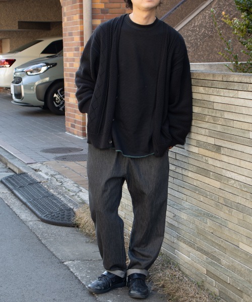 UNIVERSAL OVERALL(ユニバーサルオーバーオール)の「イージーパンツ / デニムパンツ / UNWIND PANTS(デニムパンツ・メンズ・ブラック/インディゴブルー・F)」の8枚目の写真