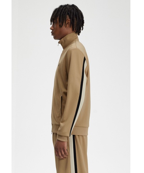 FRED PERRY（フレッドペリー）の「Tape Detail Track Jacket／テープ