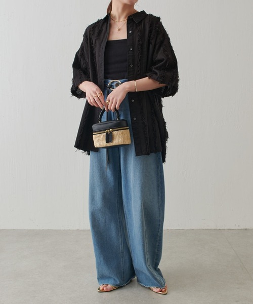 COLLAGE GALLARDAGALANTE（コラージュガリャルダガランテ）の「インドストライプジャガードシャツ/セットアップ可（シャツ/ブラウス・レディース・ホワイト/ブラック・FREE）」の18枚目の写真