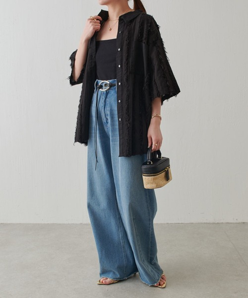 COLLAGE GALLARDAGALANTE（コラージュガリャルダガランテ）の「インドストライプジャガードシャツ/セットアップ可（シャツ/ブラウス・レディース・ホワイト/ブラック・FREE）」の19枚目の写真