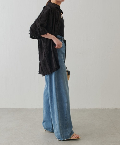 COLLAGE GALLARDAGALANTE（コラージュガリャルダガランテ）の「インドストライプジャガードシャツ/セットアップ可（シャツ/ブラウス・レディース・ホワイト/ブラック・FREE）」の21枚目の写真