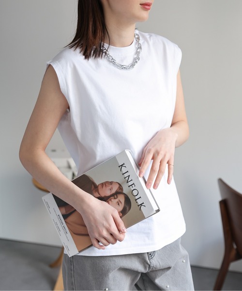 sakishimatokyo(サキシマトーキョー)の「【USAコットン】ワイドノースリーブTシャツ(Tシャツ/カットソー・レディース・チャコールグレー/グレイッシュベージュ/ブラック/ネイビー/ブラウン/ホワイト/ブルー系その他・FREE)」の13枚目の写真