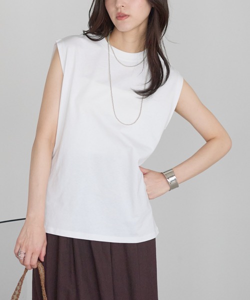 model：161cm 着用サイズ：F