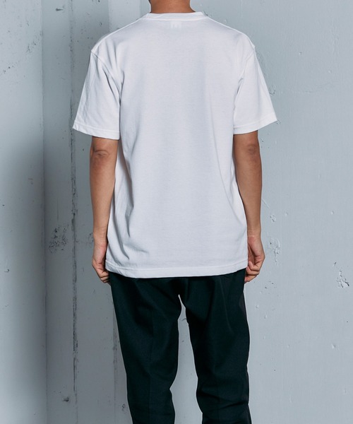 THINGS THAT MATTER(シングス ザット マター)の「ONENESS LOGO HEAVY WEIGHT T-SHIRT / ワンネスロゴヘビーウェイトTシャツ(Tシャツ/カットソー・レディース・ブラック/ホワイト・1/2)」の7枚目の写真