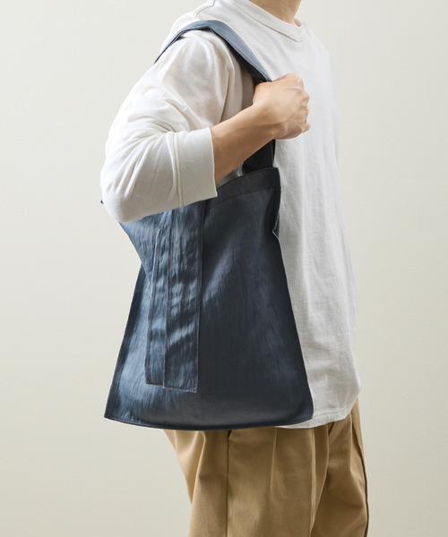 ITTI(イッチ)の「ITTI イッチ / MARY INSIDE OUT TOTE - M / CERATO BRIGHT インサイドアウトナイロントートバッグ M / ITTI-BAG-130-CB(トートバッグ・メンズ・ブラック/ブラウン/ダークグリーン/レッド/ミント/ラベンダー/グレー・FREE)」の1枚目の写真