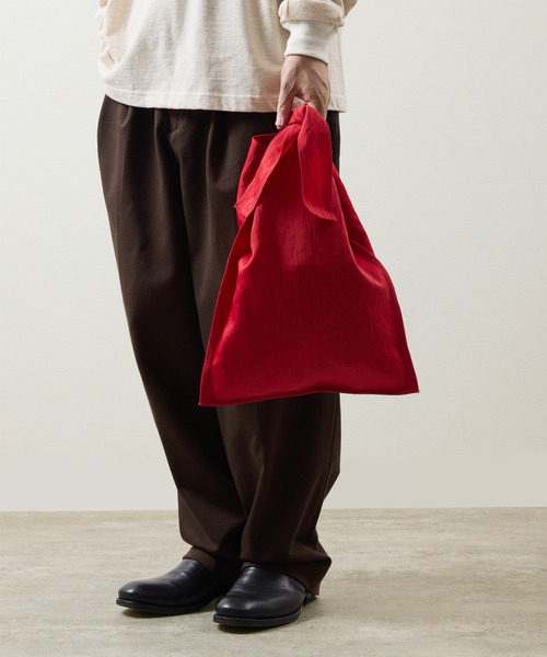 And A（アンドエー）の「ITTI イッチ / MARY INSIDE OUT TOTE - M / CERATO BRIGHT インサイドアウトナイロントートバッグ M /  ITTI-BAG-130-CB（トートバッグ・メンズ・ブラック/ブラウン/ダークグリーン/レッド・FREE）」の4枚目の写真