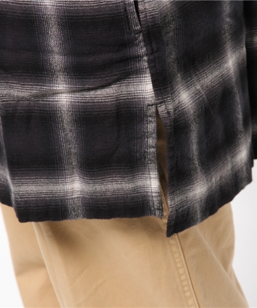 WEGO（ウィゴー）の「WEGO/オンブレチェックロングシャツ（シャツ/ブラウス・メンズ・ブラック系その他/ブルー系その他/レッド系その他・MEDIUM/LARGE）」の6枚目の写真