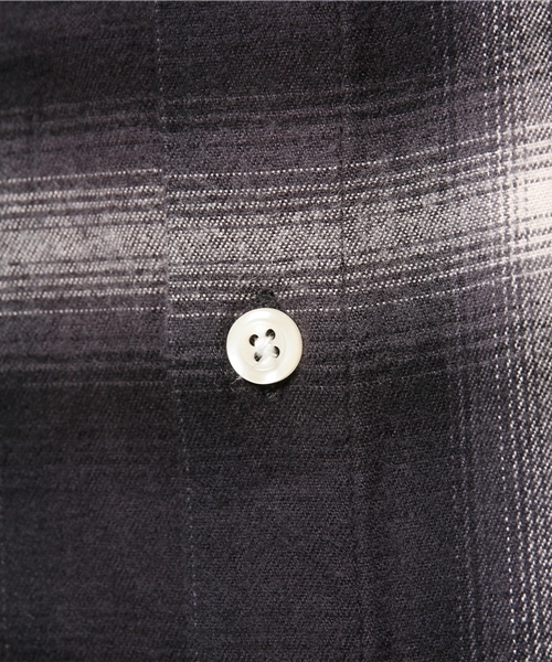 WEGO（ウィゴー）の「WEGO/オンブレチェックロングシャツ（シャツ/ブラウス・メンズ・ブラック系その他/ブルー系その他/レッド系その他・MEDIUM/LARGE）」の7枚目の写真