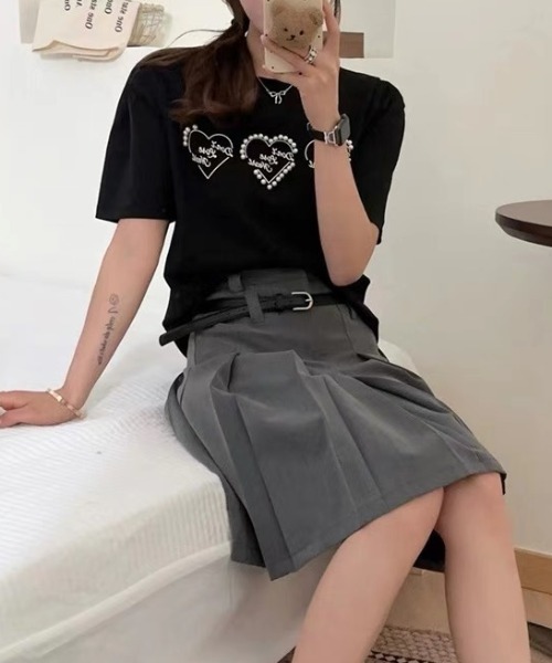 DIAVEL(ディアベル)の「パールハートロゴ韓国ガーリートップス(Tシャツ/カットソー・レディース・ブラック/ホワイト/グレー・M)」の5枚目の写真