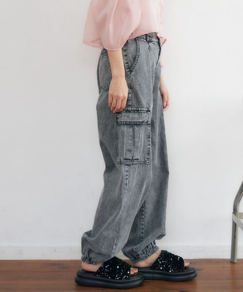 RETRO GIRL(レトロガール)の「デニムカーゴPT(その他パンツ・レディース・ブルー/ブラック・FREE)」の10枚目の写真