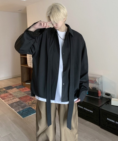 FVLMEN(フルメン)の「【FVLMEN】ribbon tie design longsleeve shirt/リボン タイ付 デザイン ロングスリーブ シャツ(シャツ/ブラウス・メンズ・ホワイト/ブラック・MEDIUM/LARGE/X-LARGE)」の20枚目の写真