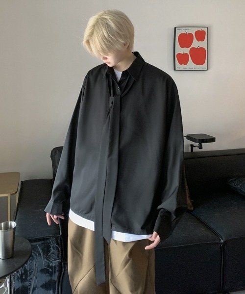 FVLMEN(フルメン)の「【FVLMEN】ribbon tie design longsleeve shirt/リボン タイ付 デザイン ロングスリーブ シャツ(シャツ/ブラウス・メンズ・ホワイト/ブラック・MEDIUM/LARGE/X-LARGE)」の19枚目の写真