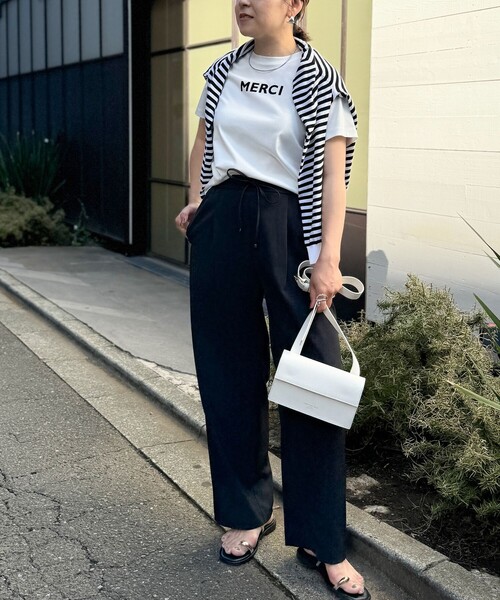 NOLLEY’S Sophi(ノーリーズソフィ)の「アルビニスタスムースフロッキーロゴT(Tシャツ/カットソー・レディース・ホワイト系その他4/チャコールグレー/ホワイト・38)」の6枚目の写真