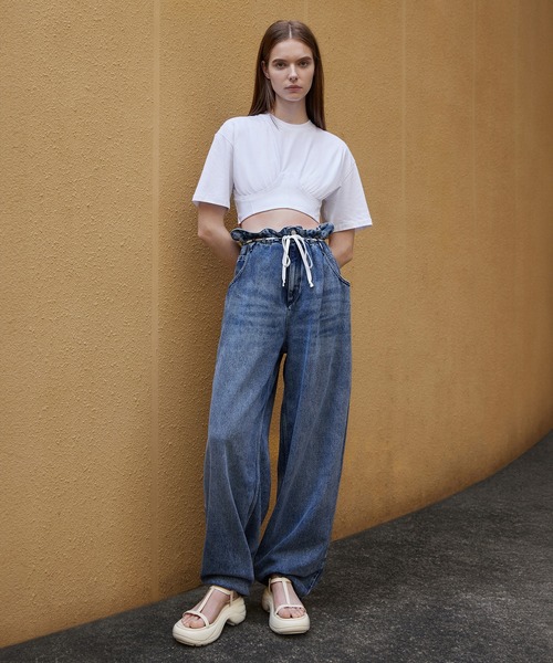 CHARLES & KEITH(チャールズ & キース)の「ティーバーカーブプラットフォームスポーツサンダル(サンダル・レディース・ブラック/クリーム/シルバー・25.5cm/25cm/24.5cm/23.5cm/23cm/22.5cm)」の20枚目の写真