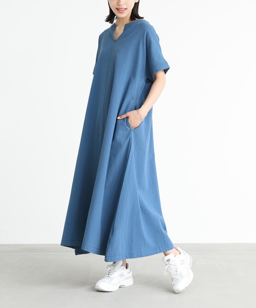 n'OrLABEL（ノアールレーベル）の「『スキッパーデザインフレアワンピース』（ワンピース・レディース・ブラック/ブルー/ダークオレンジ・1/2）」の2枚目の写真