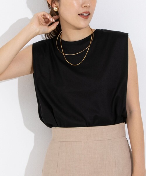 NOLLEY’S（ノーリーズ）の「タックノースリーブプルオーバーカットソー（Tシャツ/カットソー・レディース・ホワイト/ピンク/ブルー/ベージュ/ブラック・38/36）」の3枚目の写真