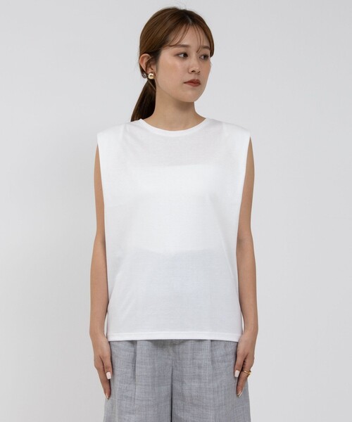 NOLLEY’S（ノーリーズ）の「タックノースリーブプルオーバーカットソー（Tシャツ/カットソー・レディース・ホワイト/ピンク/ブルー/ベージュ/ブラック・38/36）」の9枚目の写真