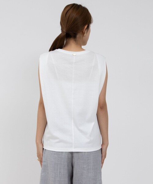 NOLLEY’S（ノーリーズ）の「タックノースリーブプルオーバーカットソー（Tシャツ/カットソー・レディース・ホワイト/ピンク/ブルー/ベージュ/ブラック・38/36）」の11枚目の写真