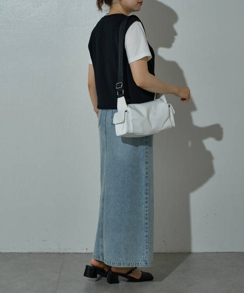 COLONY 2139(コロニートゥーワンスリーナイン)の「ナイロンサイドポケットバッグ(ショルダーバッグ・レディース・ホワイト/ブラック・FREE)」の10枚目の写真