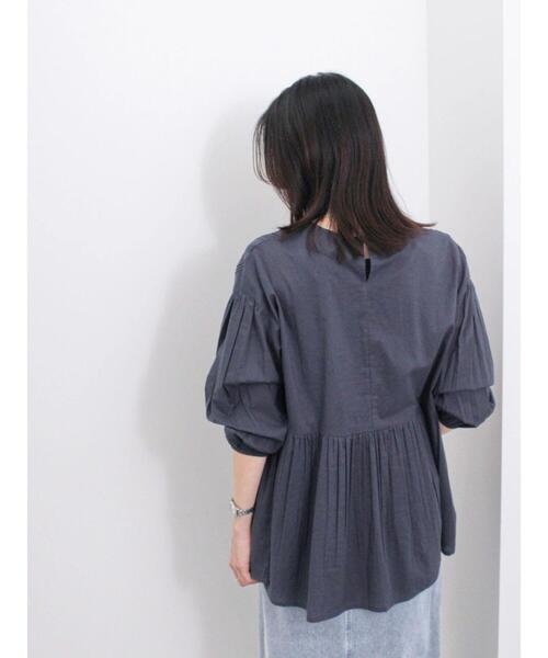 Samansa Mos2 blue(サマンサモスモスブルー)の「【Made in India】レースピンタックブラウス(シャツ/ブラウス・レディース・パープル/チャコールグレー/オフホワイト・F)」の13枚目の写真