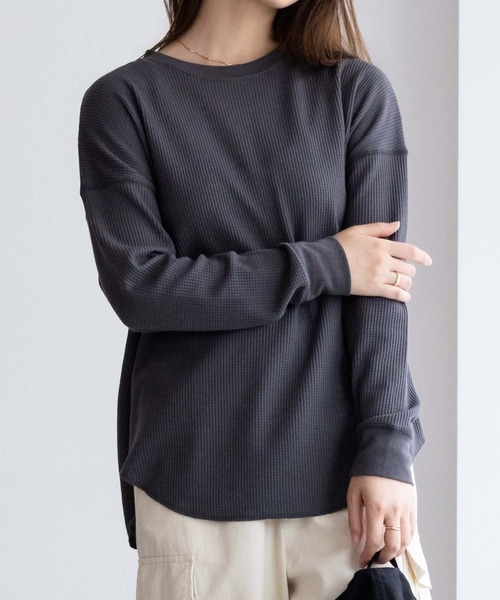 NAVY(ネイビー)の「NAVY ワッフルロンT 長袖(Tシャツ/カットソー・レディース・杢グレー/オフホワイト/スミクロ/オリーブ・フリー)」の8枚目の写真