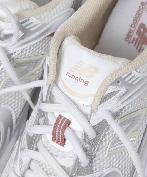 niko and...（ニコアンド）の「【New Balance(ニューバランス)】MR530SGA（スニーカー・レディース・ホワイト・24.5cm/23.5cm）」の15枚目の写真