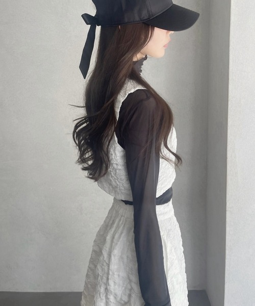 Eclat one(エクラワン)の「【Eclat one】花柄 ふくれジャガード フロント ジップ ベスト 《セットアップ可能》(ベスト・レディース・ホワイト/ブルー/ブラック・FREE)」の11枚目の写真