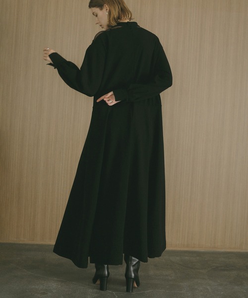 24AW　MANOF　ショルダーメッシュフレアワンピース　黒　マノフ MANOF（マノフ）の「SHOLDER MESH FLARE ONE PIECE（ワンピース