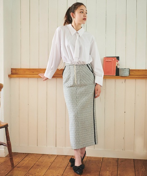 31 Sons de mode（トランテアン　ソン　ドゥ　モード）の「裾ドロストネクタイ付きシャツ（シャツ/ブラウス・レディース・ピンク/オフホワイト・フリー）」の3枚目の写真