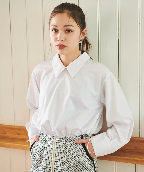 31 Sons de mode（トランテアン　ソン　ドゥ　モード）の「裾ドロストネクタイ付きシャツ（シャツ/ブラウス・レディース・ピンク/オフホワイト・フリー）」の5枚目の写真