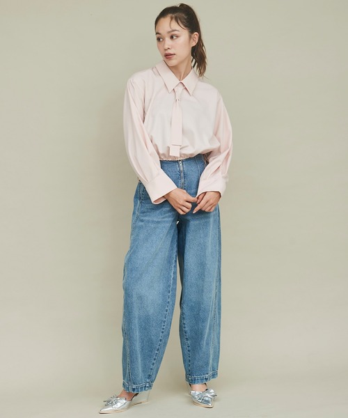 31 Sons de mode（トランテアン　ソン　ドゥ　モード）の「裾ドロストネクタイ付きシャツ（シャツ/ブラウス・レディース・ピンク/オフホワイト・フリー）」の13枚目の写真