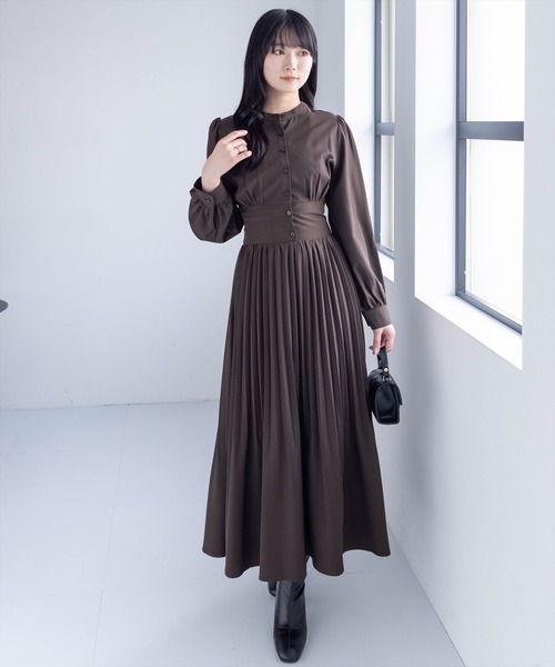 clear（クリア）の「ウエスト切替消シプリーツ長袖ロングワンピース [1着でコーデが完成 大人 フェミニン]≪再入荷≫（ワンピース・レディース・カーキ/ダークブラウン/ライトグレー・F）」の21枚目の写真