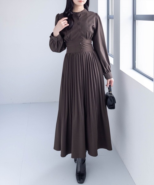 clear（クリア）の「ウエスト切替消シプリーツ長袖ロングワンピース [1着でコーデが完成 大人 フェミニン]≪再入荷≫（ワンピース・レディース・カーキ/ダークブラウン/ライトグレー・F）」の20枚目の写真