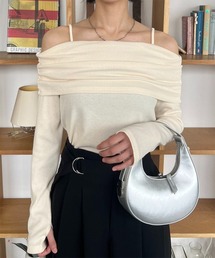 フィンガーホール オフショルリブトップス