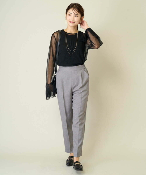 a.v.v（アーヴェヴェ）の「ベルスリーブドットチュールトップス（Tシャツ/カットソー・レディース・アイボリー/ブラック・36/40/38）」の3枚目の写真