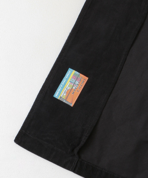 SMITH（スミス）の「『別注』SMITH×DOORS　コーデュロイロングコート（ステンカラーコート・レディース・ベージュ/ブラック・FREE）」の13枚目の写真