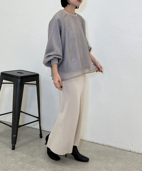 Jena espace merveilleux（ジェナ　エスパスメルヴェイユ）の「シアーレイヤードプルオーバー（Tシャツ/カットソー・レディース・ベージュ/カーキ/グレー・FREE）」の4枚目の写真