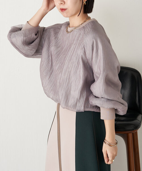 Jena espace merveilleux（ジェナ　エスパスメルヴェイユ）の「シアーレイヤードプルオーバー（Tシャツ/カットソー・レディース・ベージュ/カーキ/グレー・FREE）」の12枚目の写真