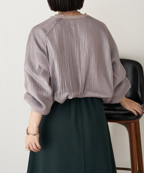 Jena espace merveilleux（ジェナ　エスパスメルヴェイユ）の「シアーレイヤードプルオーバー（Tシャツ/カットソー・レディース・ベージュ/カーキ/グレー・FREE）」の13枚目の写真