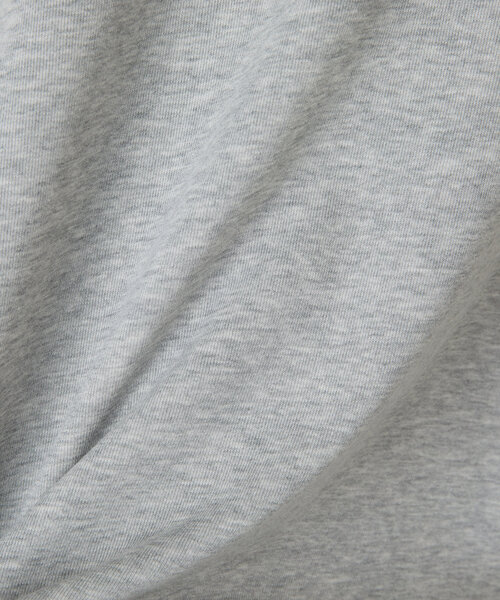 BEARDSLEY（ビアズリー）の「うしろフリルトレーナー（Tシャツ