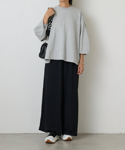 BEARDSLEY（ビアズリー）の「うしろフリルトレーナー（Tシャツ/カットソー・レディース・グレー/ブラック・FREE）」の11枚目の写真