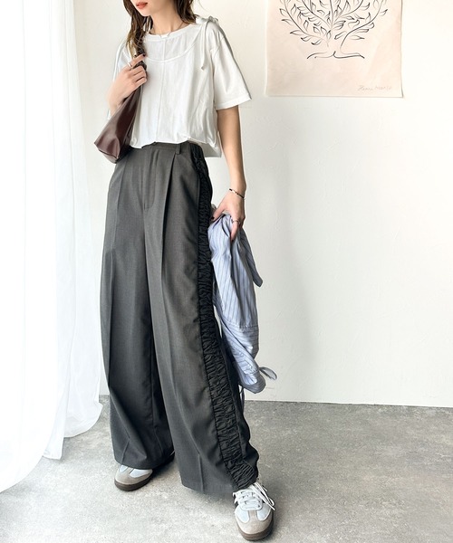 classicalelf（クラシカルエルフ）の「レイヤード感が可愛い♪上級見えマルチウェイ綿100％Tシャツ（Tシャツ/カットソー・レディース・オレンジ/モカ/チャコール/ライトグレー/ホワイト/ブラック・LARGE/MEDIUM/SMALL/X-LARGE）」の8枚目の写真