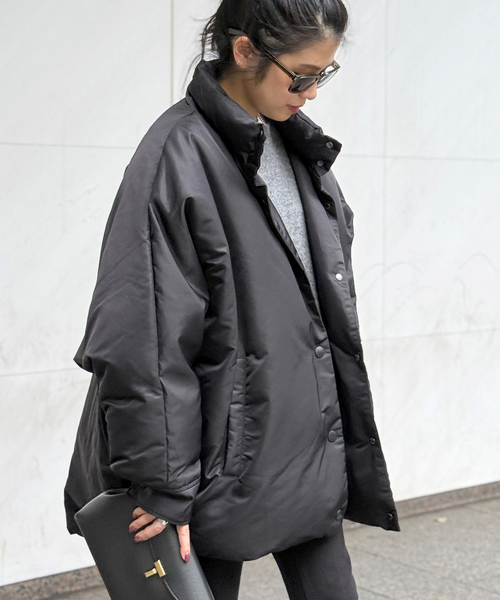 即完売商品【BERENICE】ブラックオーバーダウンジャケットAP STUDIO BERENICE】ブラックオーバーダウンジャケット（ダウンジャケット